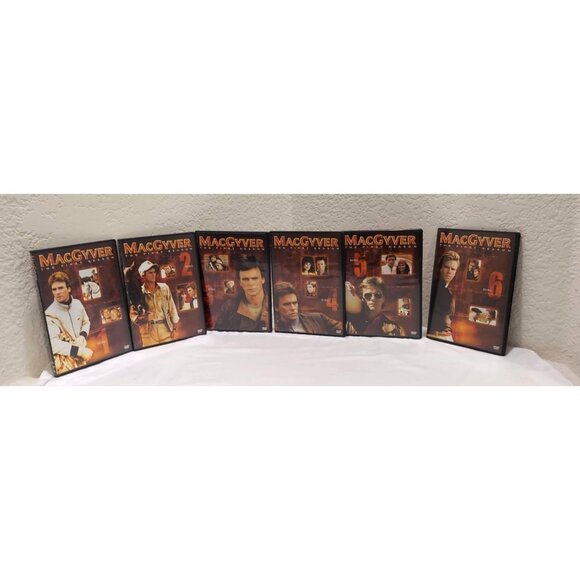 MacGyver: The Complete First, Second, & Fourth Seasons (DVD 2005 6-Disc Set) Lot - Picture 3 of 11